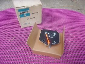 2507116 1963-1969 Dodge Truck Motorhome Nos Mopar Oil Pressure Dash Gauge 2507116 1963-1969 Dodge Truck Motorhome Nos Mopar Oil Pressure Dash Gauge