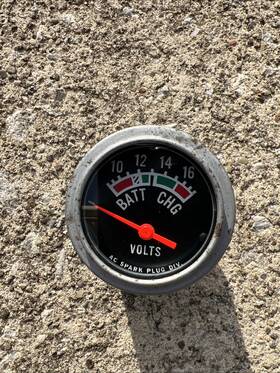 6474021 Ac Voltmeter Gauge Battery Charge Volts Usa New Nos Vintage Rad-sales