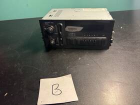 15769265 Acdelco Oem Radio Receiver 1996-2005 Chevrolet Factory Am/fm Stereo