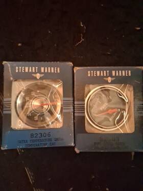 Auto Meter 046074025143 2 Vintage Dixon Traditional Gauges In Stewart Warner Boxes