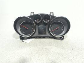 257-08830 Buick Speedometer Cluster Kph Id 42347917 Titanium Trim Fits 16 Encore 119991