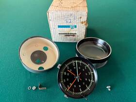 3863740 Chevrolet C2 Covertte Clock Without Riginal Gm Parts Box #
