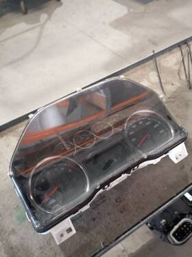 257-14643 Chevrolet Truck Silvrdo15 2020 Speedometer 3640139