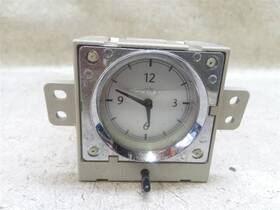 D98-200084 Chrysler 256.ch1410 Dash Clock Analog Fits 2008 2009 2010 Town Country