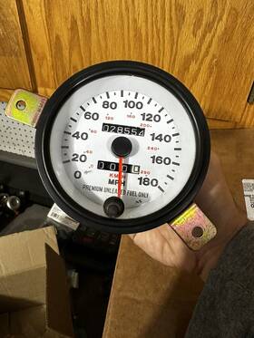 4642130 Chrysler 1992-1996 Dodge Viper Speedometer