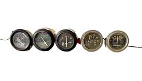 06407-01 Datcom Random Lot Of Old Gauges Untested Oil Pressure Fuelamperes