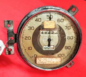 78-17255 F Rd 1937- 1938 - 1939 Deluxe Speedometer Core Used Oem Original Ford Part