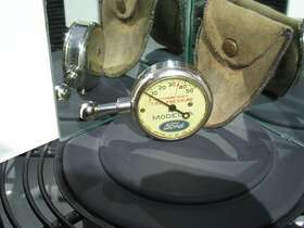 1928 Ford 1927s Very Nice Vintage Model A Us Tire Gauge And Antique Snap Pouch Tool Parts