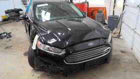 257.fd1k16 Ford Fusion 2016 Speedometer 1020854