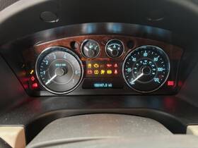 Ford 504491 Used Speedometer Gauge Fits 2010 Flex Cluster Mph Black Face And Silver Ri