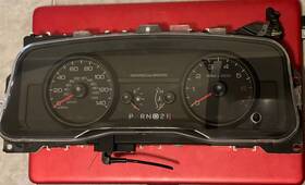 9w73-10849-cb Ford 2009-2011 Crown Vic Speedometer Cluster Police Package