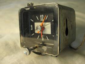 C6az-15a000-a Ford Oem Fomoco 1966 66 Galaxie 500 Xl Ltd In Dash Clock Assembly Without Bezel