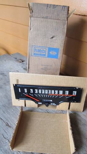 C7oz-17255-a Ford 67 1967 Fairlane Speedometer Unit Instrument Cluster Nos
