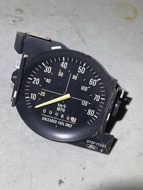 D7zf-17265 Ford 1977 1978 Mustang Ii 0-80 Mph Speedometer