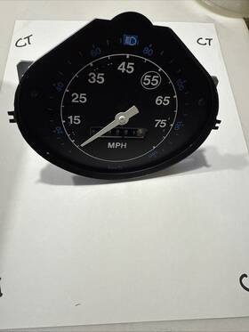 E1hz-17255-a Ford Nos Genuine Oem Speedometer Gauge 1981-90 B600 B700 75/140