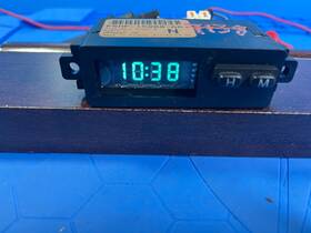 F5mf-15000-aa Ford 1994-97 Mustang Dash Digital Clock
