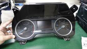 Ford Hl3t10849ajc Speedometer Cluster 2017 F350 Hl3t-10849-ajc 128k Miles