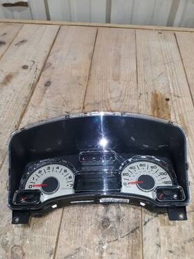 257-07587 Ford Truck 2013 Expedition Speedometer Cluster Column Shift Mph