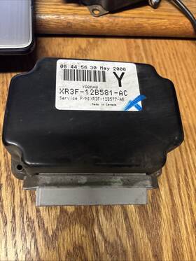 Zr3f-12b581-ac Ford Xr3f-12b581-ac 2000 Mustang 3.8 Liter Engine Oem