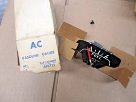 1518721 General Motors Nos Gm Ac 1957 Oldsmobile Super 88 98 Starfire Fiesta Gas Fuel Gauge