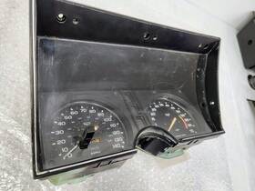 25016991 General Motors 78-81 C3 Corvette Speedometer Tach Cluster Complete Good Gauge Bezel 43k Miles