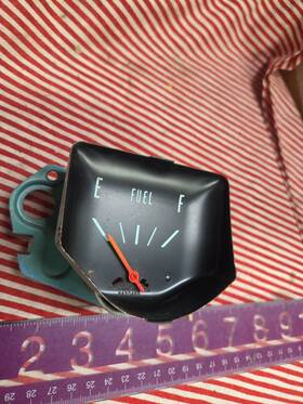 6430436 General Motors 1966-67 Chevelle Fuel Gauge Working