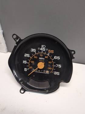 2504430 Gm 81-87 Chevy Gmc C/k C10 C20 K5 Instrument Cluster Speedometer - 85 Mph
