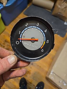 25059052 Gm 1986-88 Chevrolet Monte Carlo Ss Tachometer Gauge Tach 6000 Rpm Look Oem 1986