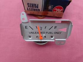 6431927 Gm 1975-76 Buick Fuel Gauge Nos Electra 225 Lesabre Centurion Riviera