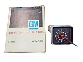 994125 Gm 1971 - 1974 Chevrolet Nova Electric Clock Nos In Box New Original