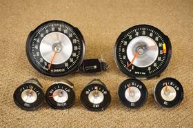 Gm Chevrolet 5654100 Oem 1963 Corvette Speedometer Tachometer And Small Gauges Oil Temp Fuel Battery