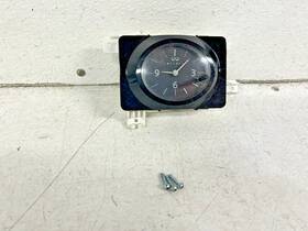 8s001 Infiniti 25810 2004-2007 Qx56 Analog Clock Oem W Screws Screw