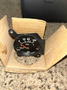 478675c1 International Oem Navistar Oil Pressure Gauge 0-100psi Free Shipping 478675c1 International Oem Navistar Oil Pressure Gauge 0-100psi Free Shipping