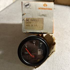 996925c1 International Harvester Nos Navistar #996925c1 Semi Truck Fuel Gauge