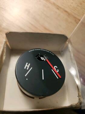914923 Jeep Nos Temperature Gauge 12v 1955-86 Cj Truck Station Wagon