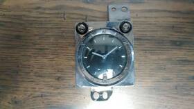 256.fd2x99 Lincoln Continental 1999 Clock 479082