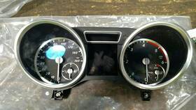 257-66371 Mercedes Oem Speedometer Instrument Cluster For Ml-class 100k