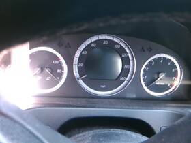 257-52540 Mercedes-benz Speedometer 204 Type Assembly C230 Mph Fits 08-09 C-class 632729