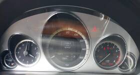 257-65749 Mercedes-benz 2013-2013 E-class Oe Speedometer Gauge Cluster 82k Miles