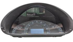 A2035403111 Mercedes-benz 2001-2004 C320 Instrument Speedometer Cluster 273k