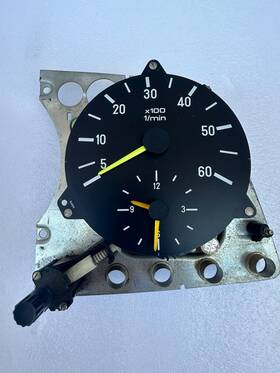 A002 Mercedes Vdo 230 154 1 W123 542 76 16 Instrument Cluster Rpm Tachometer Clock Gauge A002 Mercedes Vdo 230 154 1 W123 542 76 16 Instrument Cluster Rpm Tachometer Clock Gauge