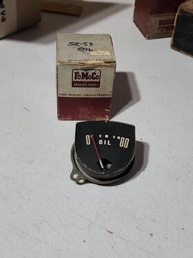 Om-9273 Mercury Vintage Nos Oem 1952 1953 Ford Oil Pressure Gauge