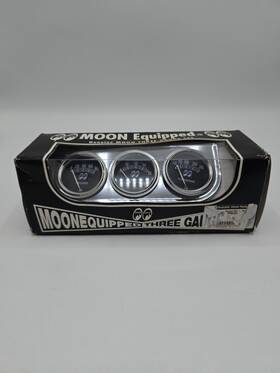 007mpg5030 Mooneyes Classic 3 Gauge Set Chrome Under Dash Panel Oil Volt Temp Nib New 007mpg5030 Mooneyes Classic 3 Gauge Set Chrome Under Dash Panel Oil Volt Temp Nib New