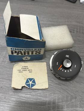 2906626 Mopar Nos Fuel Gauge 1969-1971 Dodge Trucks Without Il Pressure 1970
