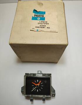 2927999 Mopar 1969 Chrysler 300 New Yorker Newport Town And Country Clock Nos