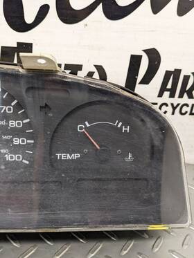 257-59718 Nissan Speedometer Head Only 4 Cylinder Fits 94-95 Pickup 1173737