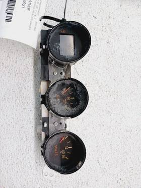 24845cd000 Nissan 625.da1v06 03-06 350z Center Dash Info Gauges Info/oil Pressure/volts Oem