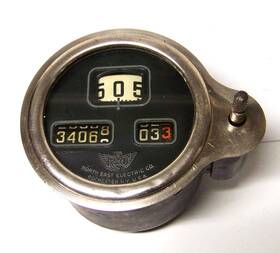 1917-20s North East Electric Co Reo 744627 Antique Speedometer Odometer Rochester Ny 1917-20s North East Electric Co Reo 744627 Antique Speedometer Odometer Rochester Ny