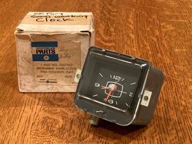 2587095 Plymouth Fury 1966 Instrument Panel Dash Clock Mopar 2587095 Plymouth Fury 1966 Instrument Panel Dash Clock Mopar
