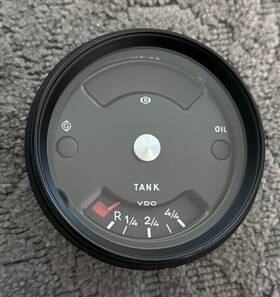 91464110240 Porsche 914 Fuel Gauge 7.72